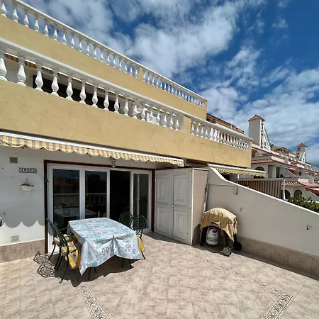 2 Bed With Sea Views In Cristianos K206 로스크리스티아노스
