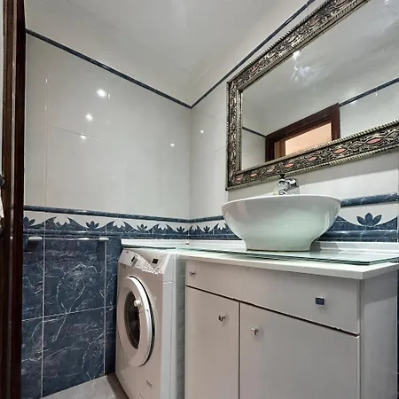 2 Bed With Sea Views In Cristianos K206 아파트 로스크리스티아노스
