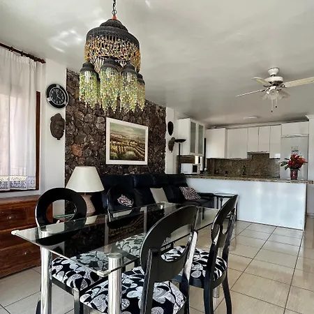 아파트 2 Bed With Sea Views In Cristianos K206 로스크리스티아노스